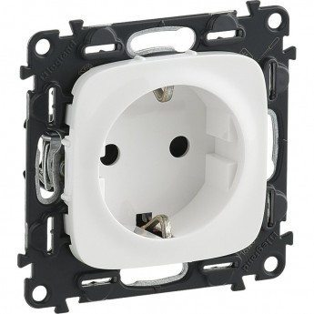 Силовая розетка LEGRAND Valena ALLURE 2К+З 16А 250В с лицевой панелью безвинтовые зажимы белый